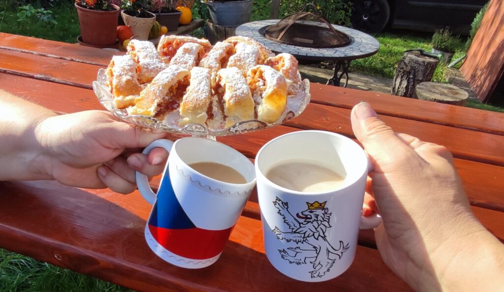 Historie potisku hrnků: Od starověkých kultur k moderním technologiím